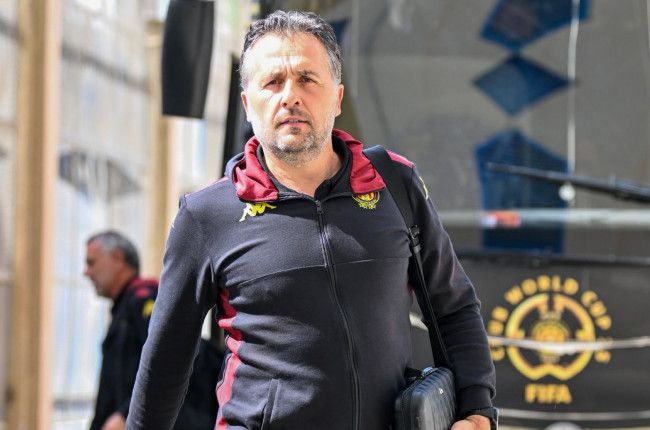 Esperance sack coach after Downs blow and league collapse