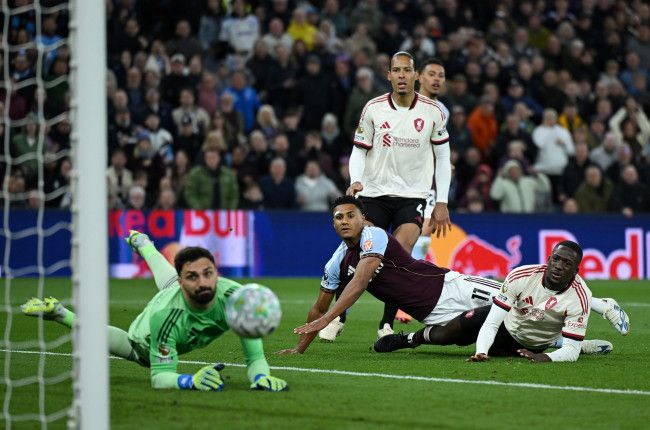 Misfiring Liverpool stumble in six-goal thriller