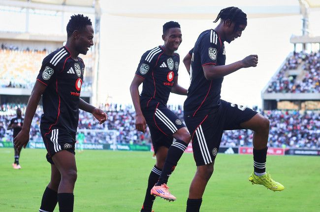 Maswanganyi in 'alpha and omega' chase as Pirates smell glory