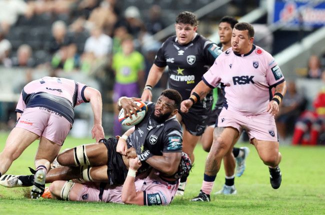 Sharks refuse to let prized catch Tshituka off the hook