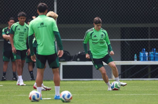 Ex-Mexico Star: ‘We Have To Think About South Africa’