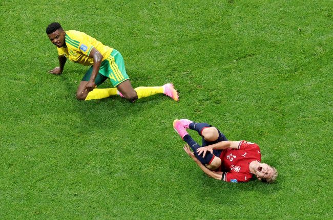 South Korea Warned Against 'Rough' & 'Card-Collecting' Bafana