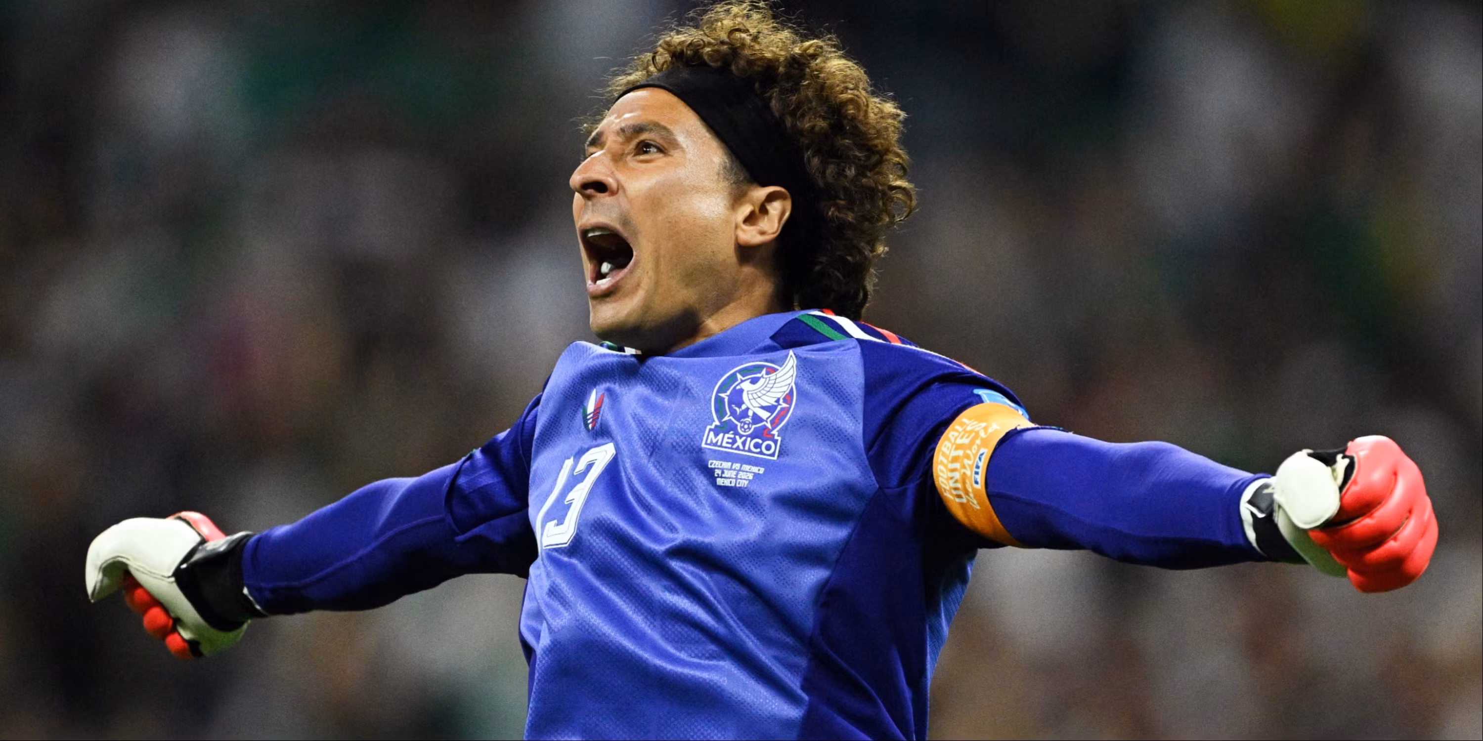 World Cup: Guillermo Ochoa Wears Special Shirt in Mexico vs Czechia