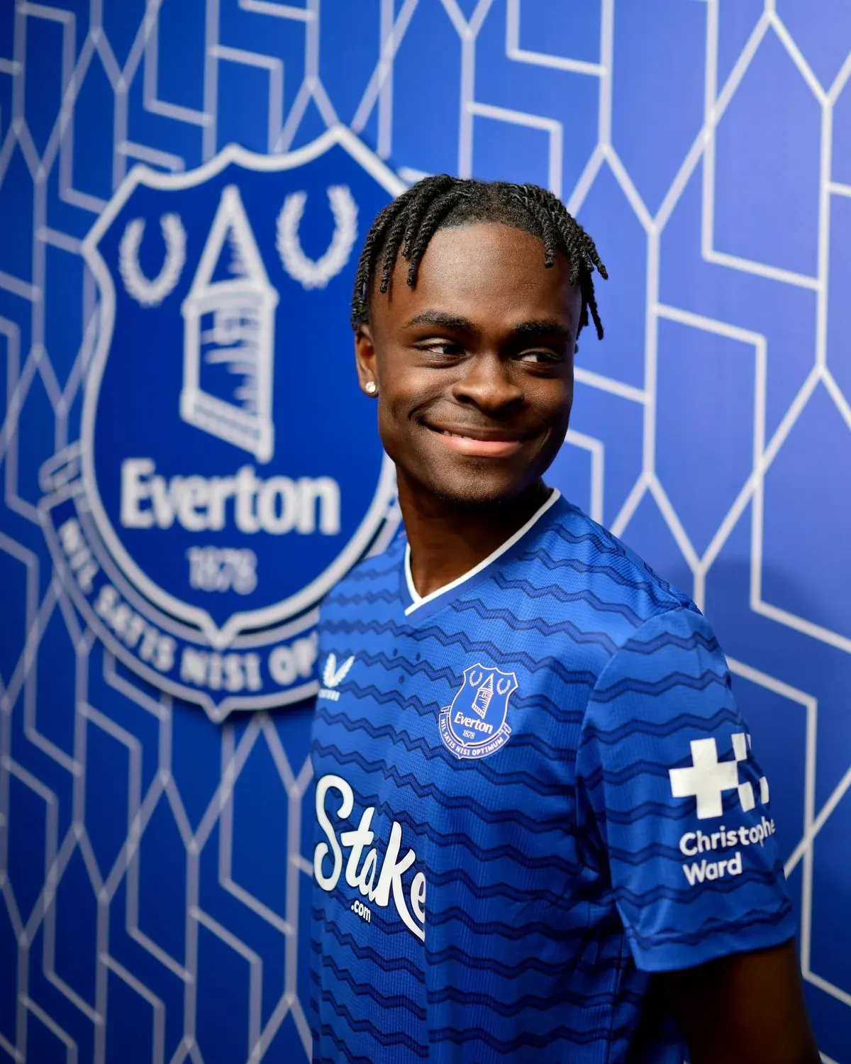 Everton yet to decide on N46b permanent move for Chelsea-owned forward George