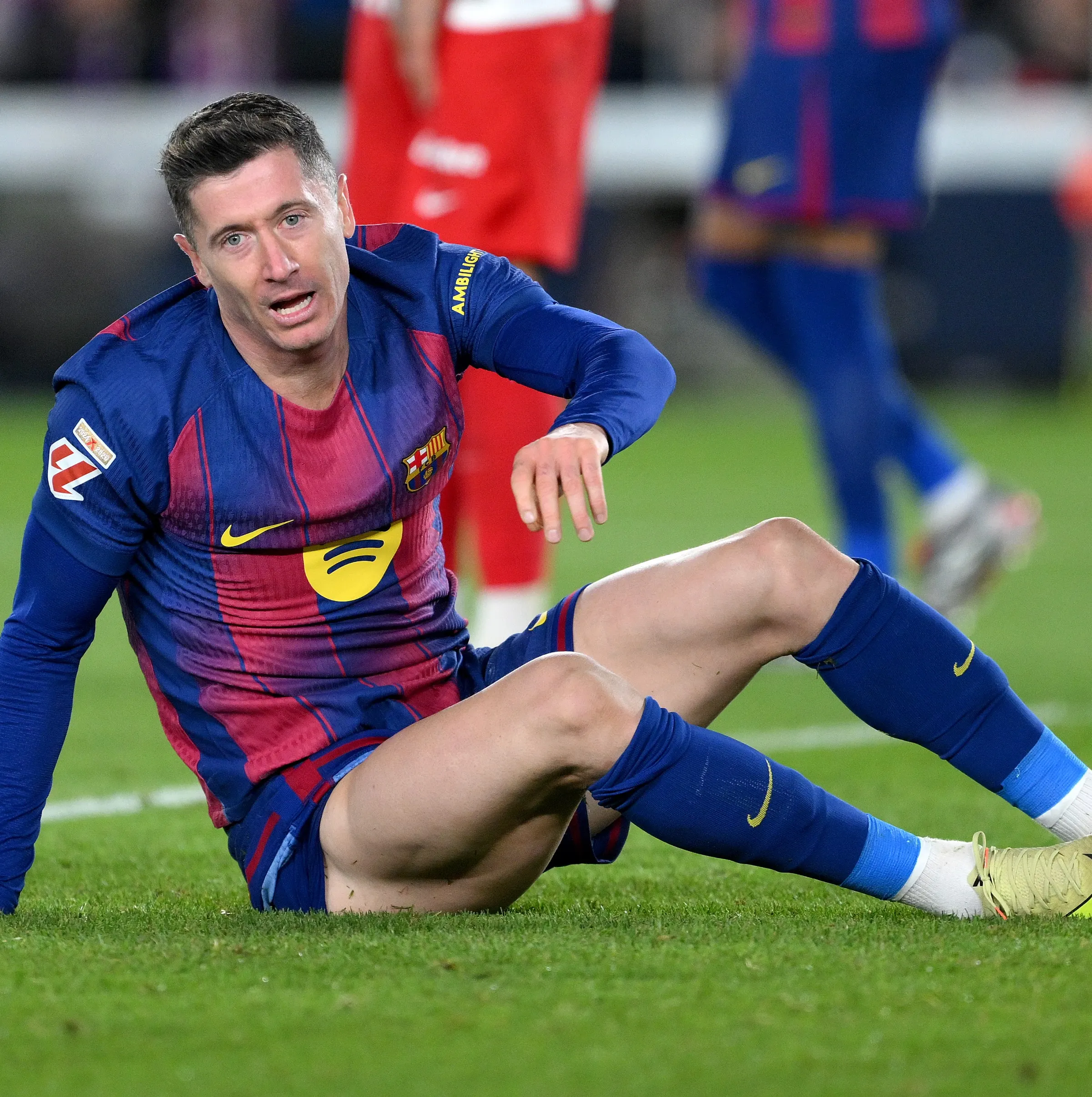 Robert Lewandowski ‘on the verge’ of announcing Barcelona exit
