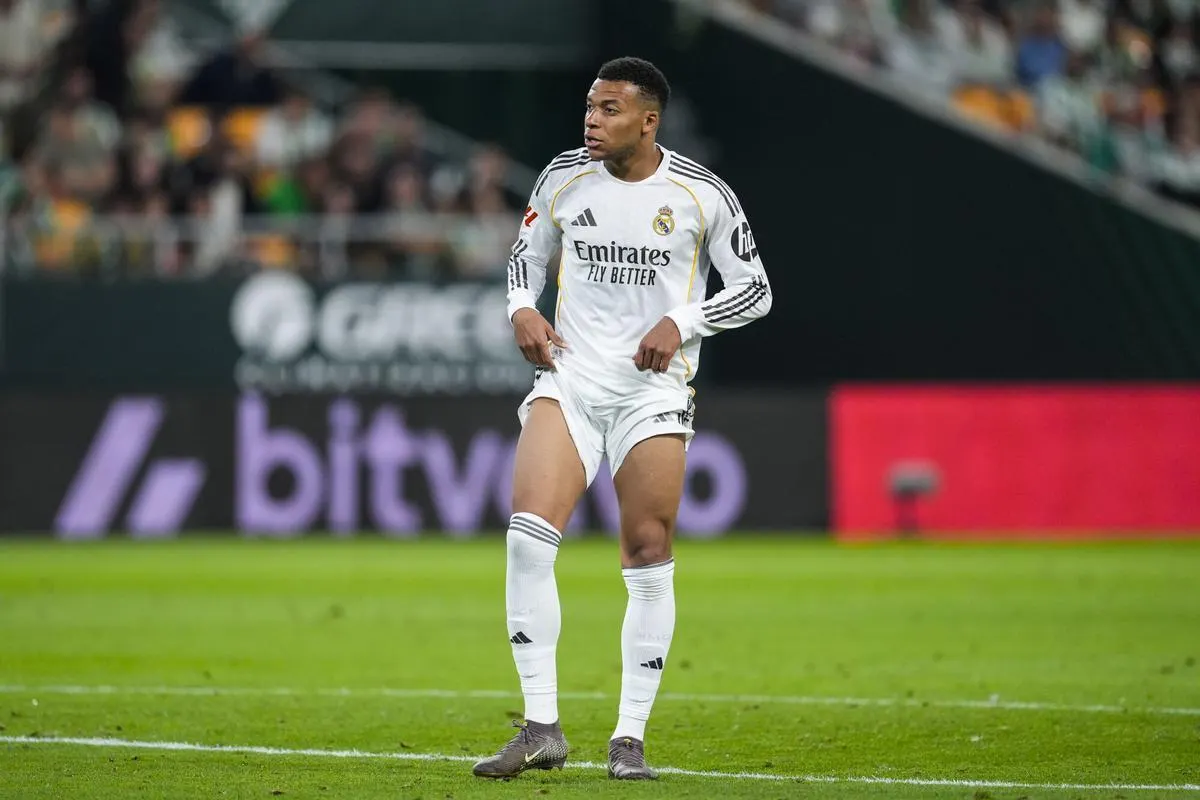Kylian Mbappe drops out of Real Madrid squad for El Clasico