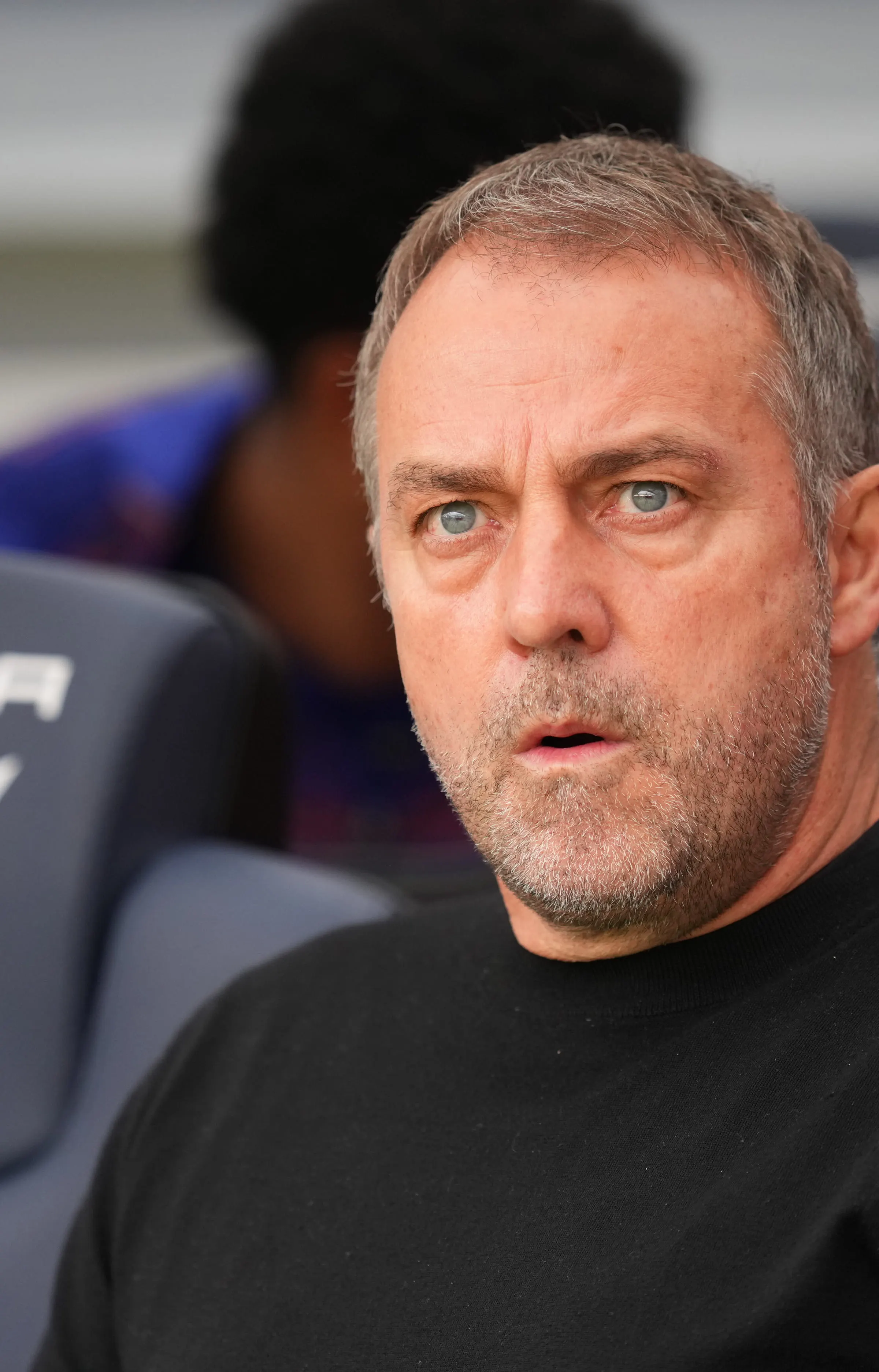 Hansi Flick to hold individual meetings with four Barcelona players over future