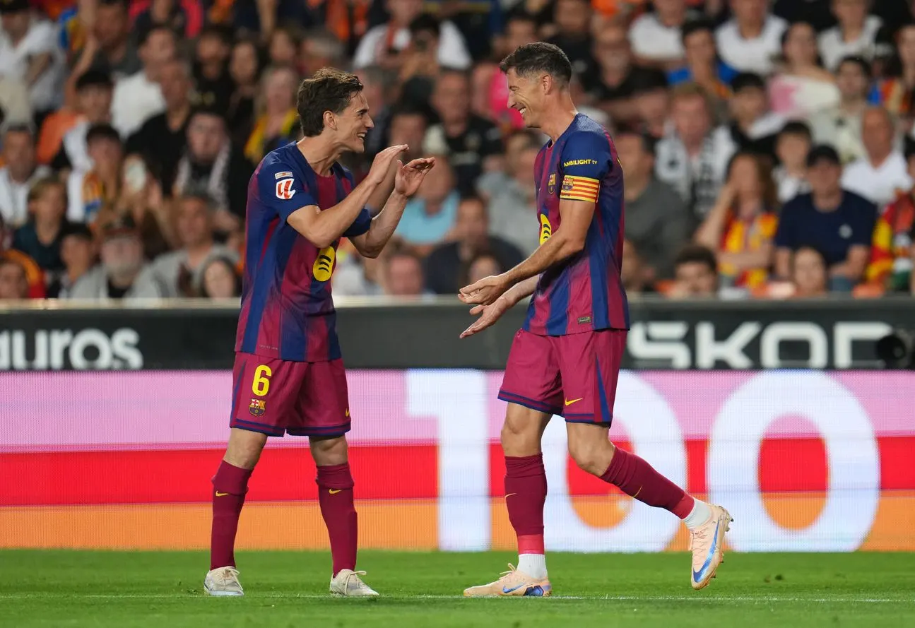 Barcelona player ratings against Valencia: Robert Lewandowski finishes with a flourish