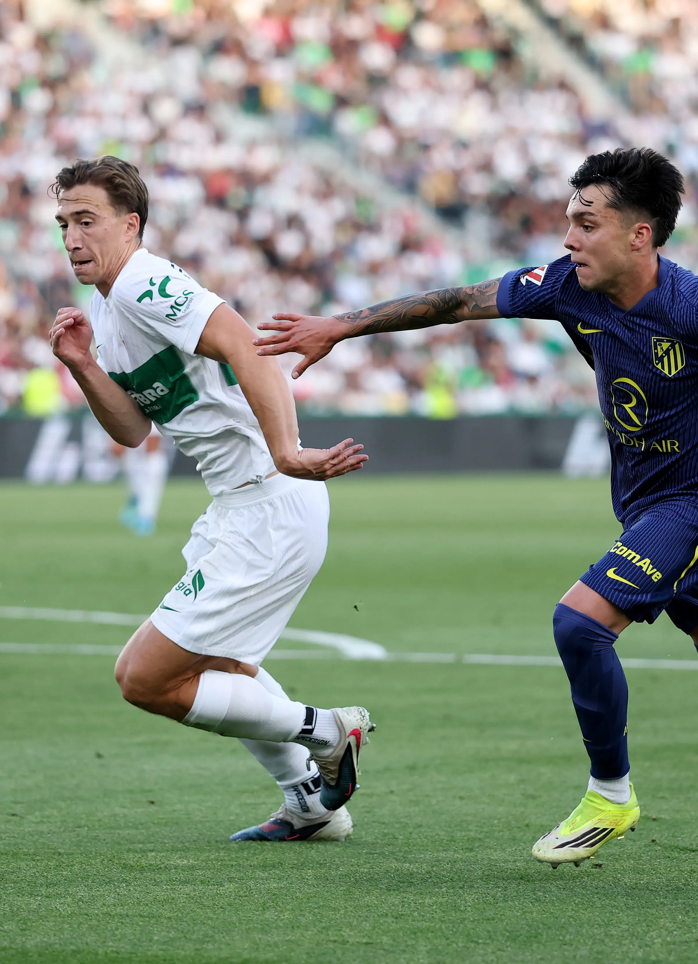 Manchester United and Atletico Madrid among clubs keen on standout La Liga defender