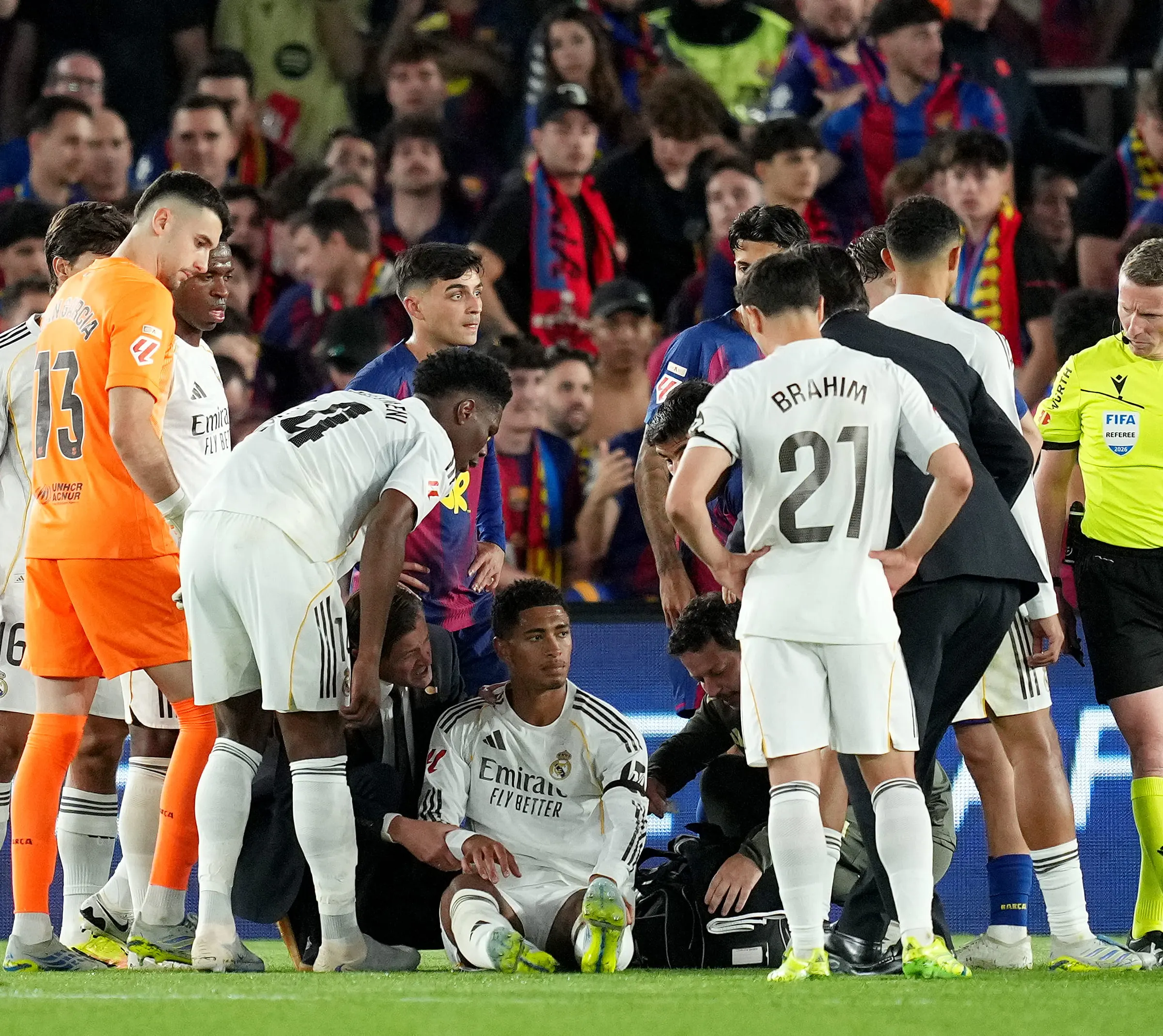 Real Madrid TV slam non-penalty decision during El Clasico – “One more in the Negreira League”