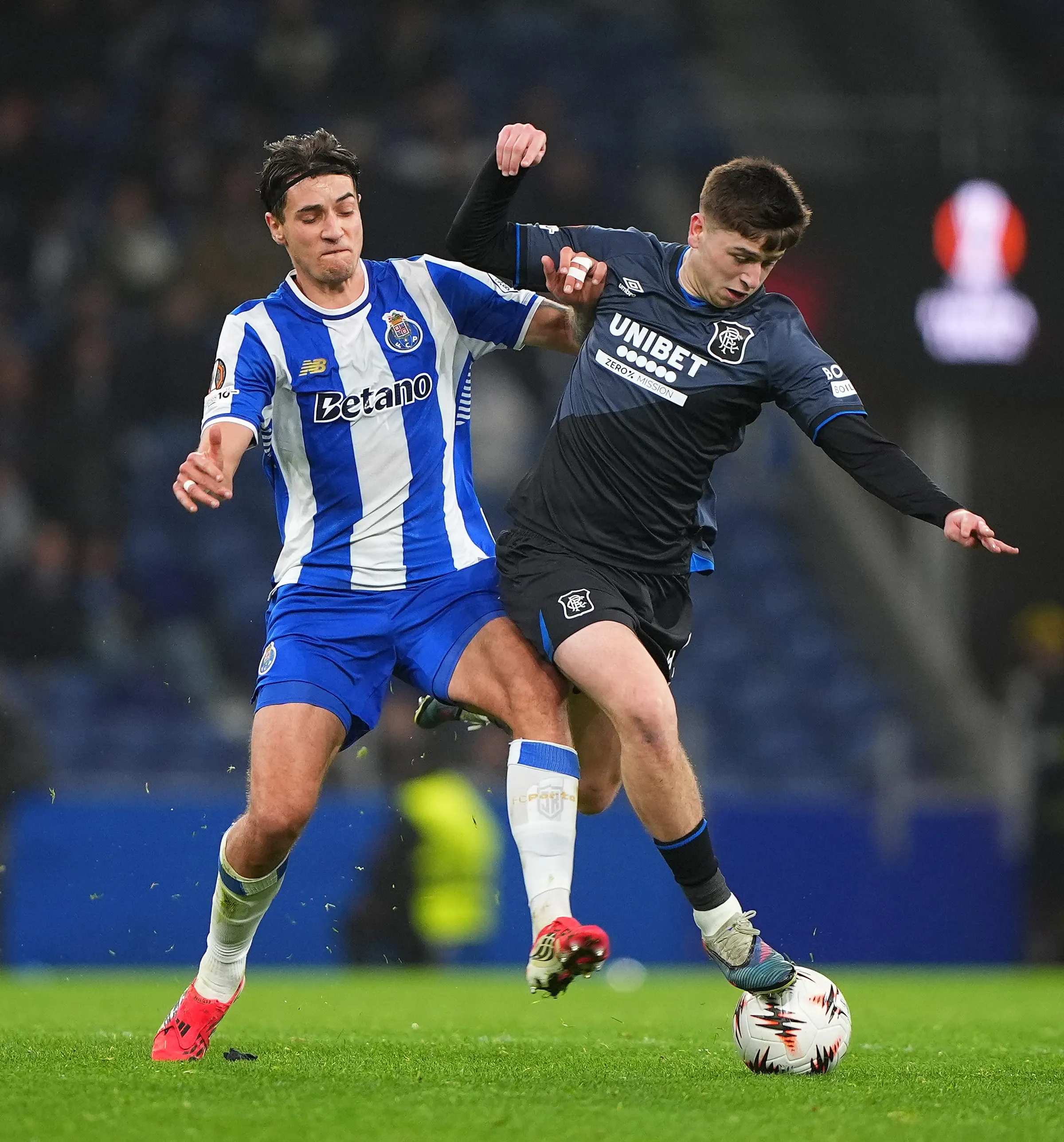 Barcelona set sights on surprise move for former Arsenal defender as alternative to Alessandro Bastoni