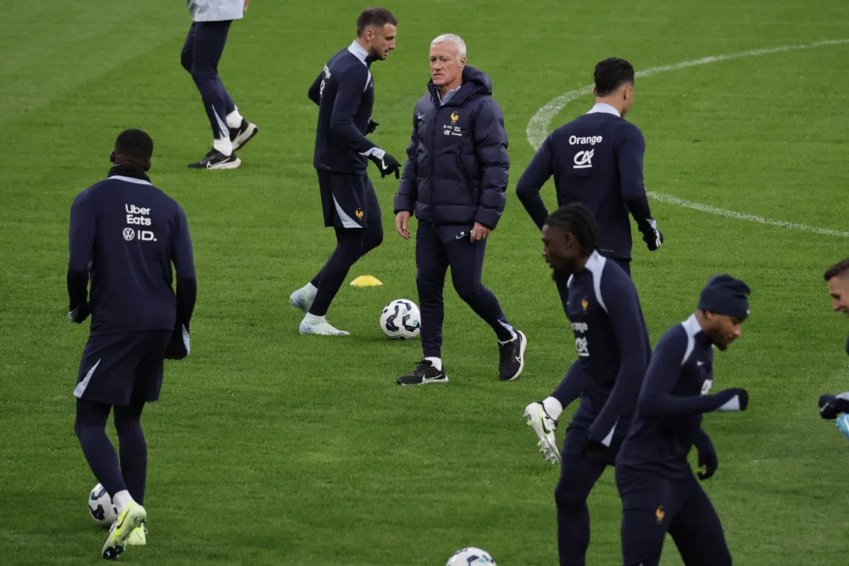 Capello picks World Cup favourite and highlights another issue with host venues