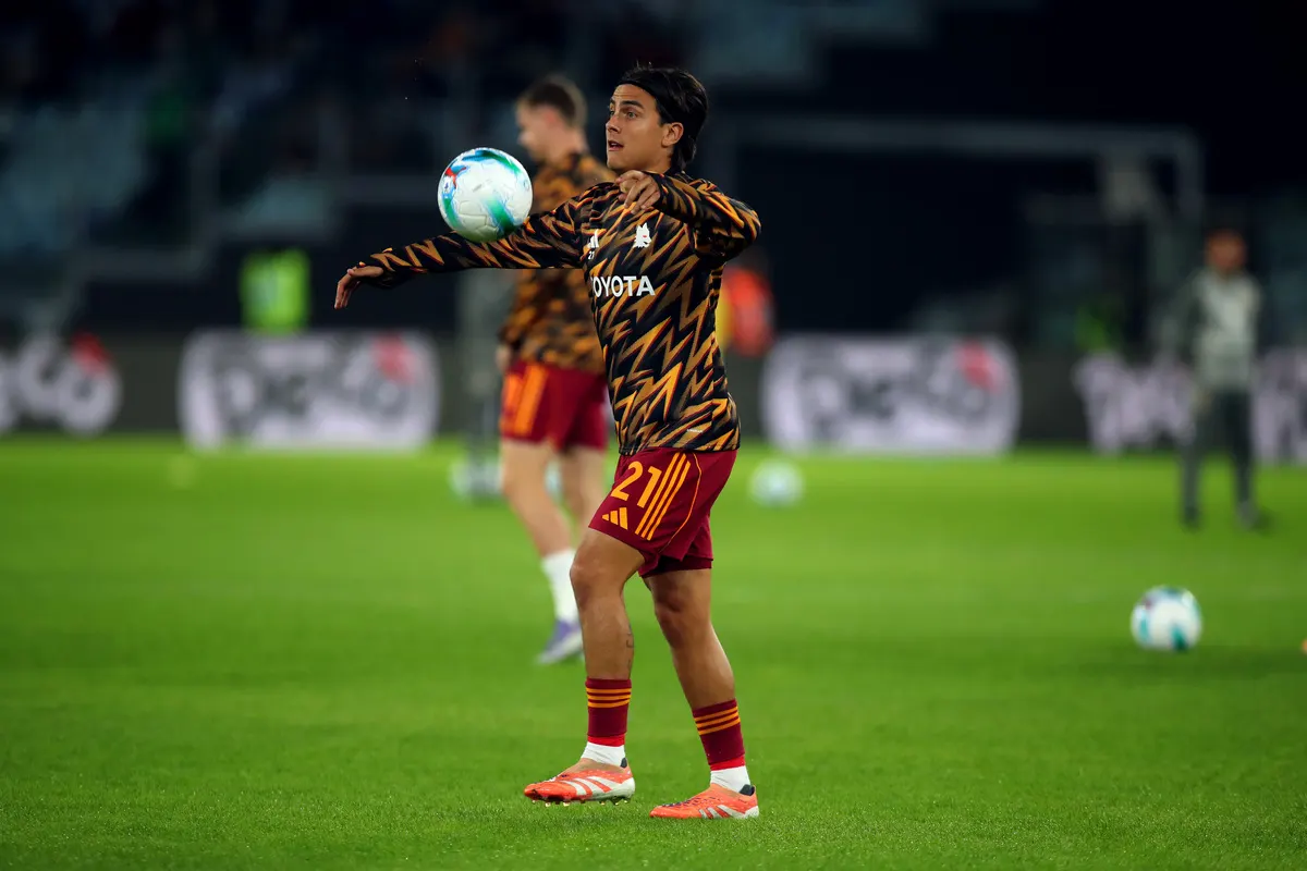 Juventus in contact with agent over Dybala return despite Roma contract negotiations