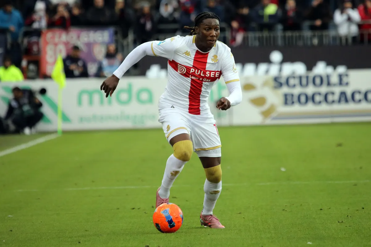 Napoli target Former Arsenal defender Norton-Cuffy in €20m deal