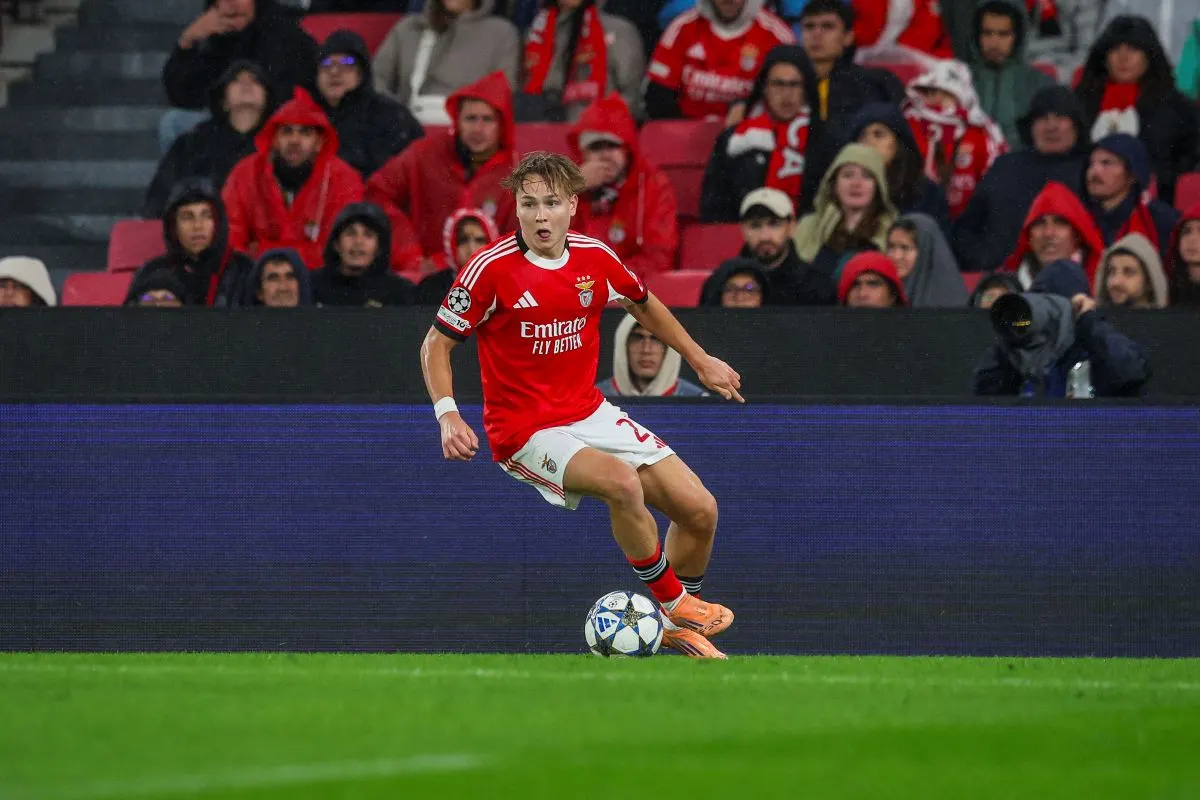 Milan & Como join Liverpool & Spurs in race for Norwegian talent Schjelderup