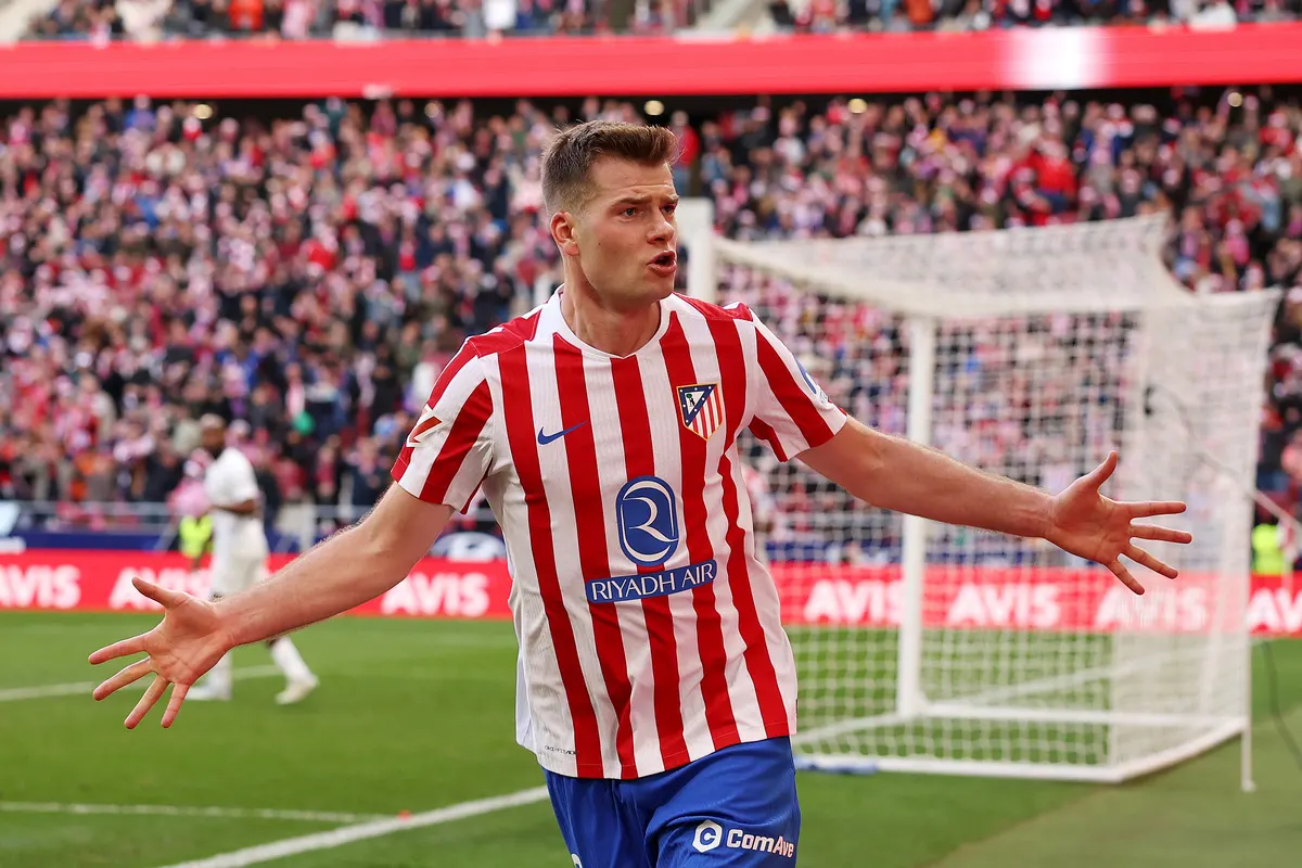 Napoli could steal Sorloth away from Juventus as Bianconeri try again for Vlahovic
