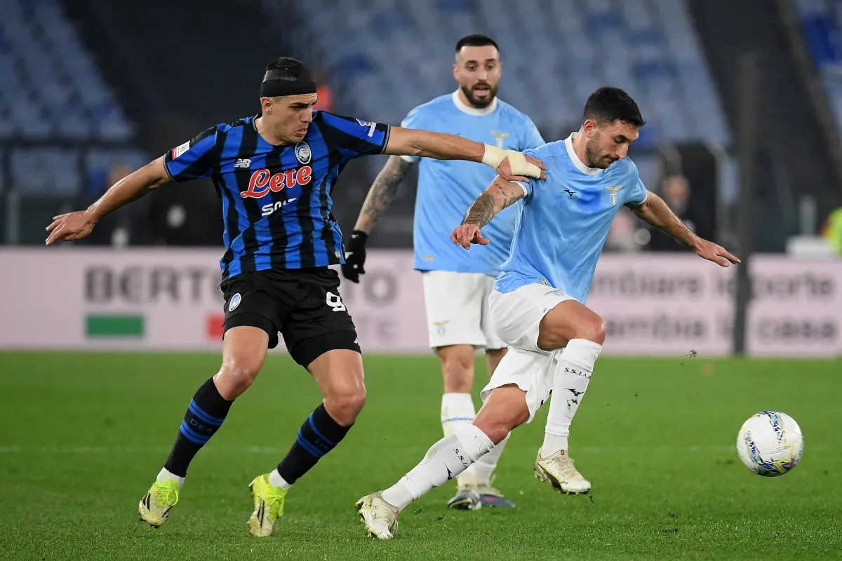 Lazio midfielder Cataldi confirms surgery was successful