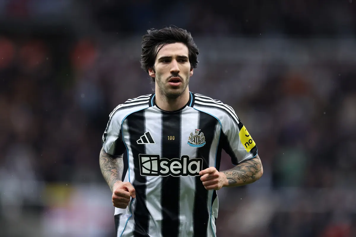 Transfer Round up: Nico Paz’s Como decision, Tonali price tag, Chelsea eye Serie A duo - video