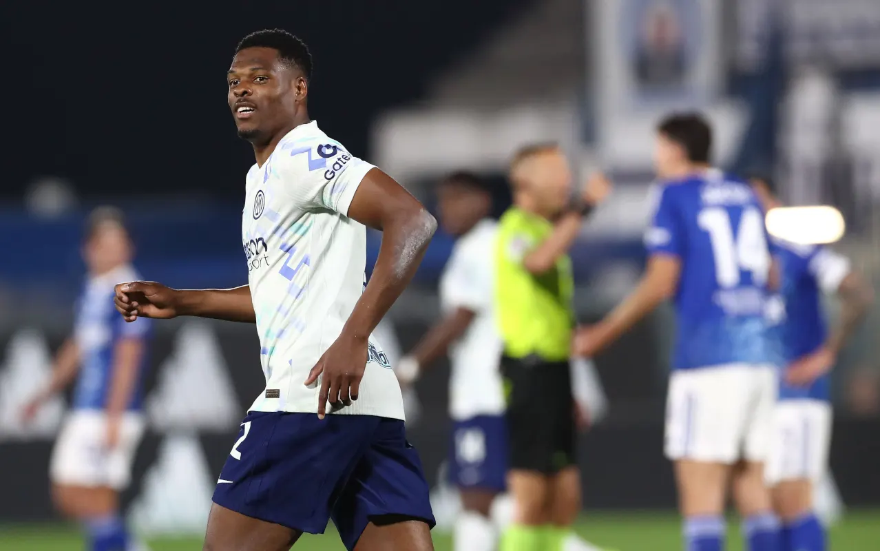 Florentino Perez confirms Dumfries and Liverpool defender will join Real Madrid