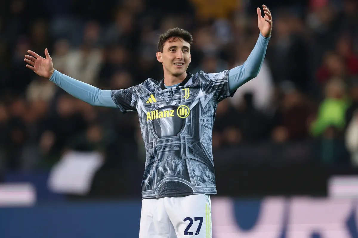 Juventus want Frattesi as Inter ask for Cambiaso in return