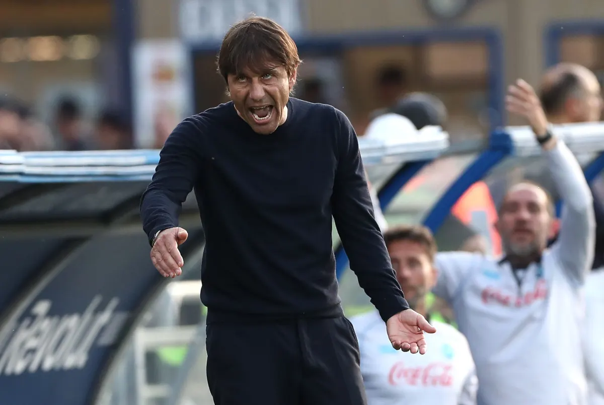 Conte & De Laurentiis make up at Napoli as coach’s exit looks unlikely