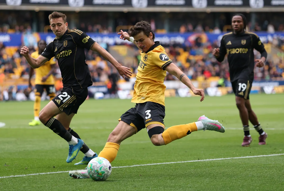 Report Hugo Bueno targeted by Fiorentina after good Wolves campaign