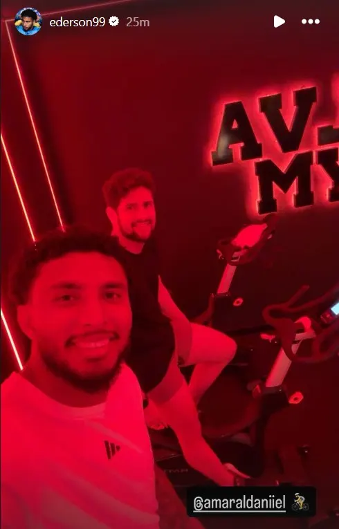 Ederson posts cryptic red Instagram story after Atalanta deal with Man United
