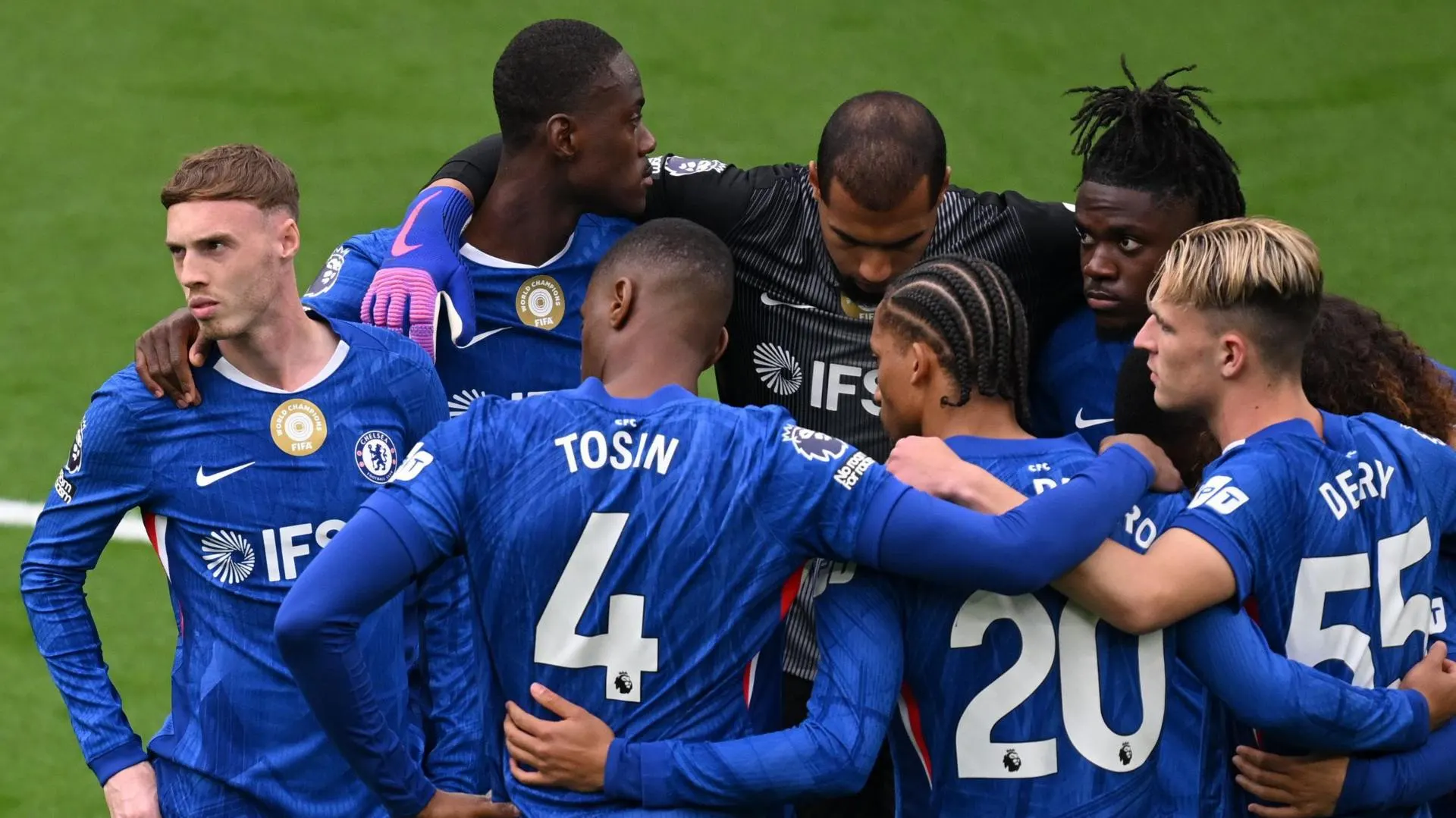 Would FA Cup win paper over the cracks for Chelsea?