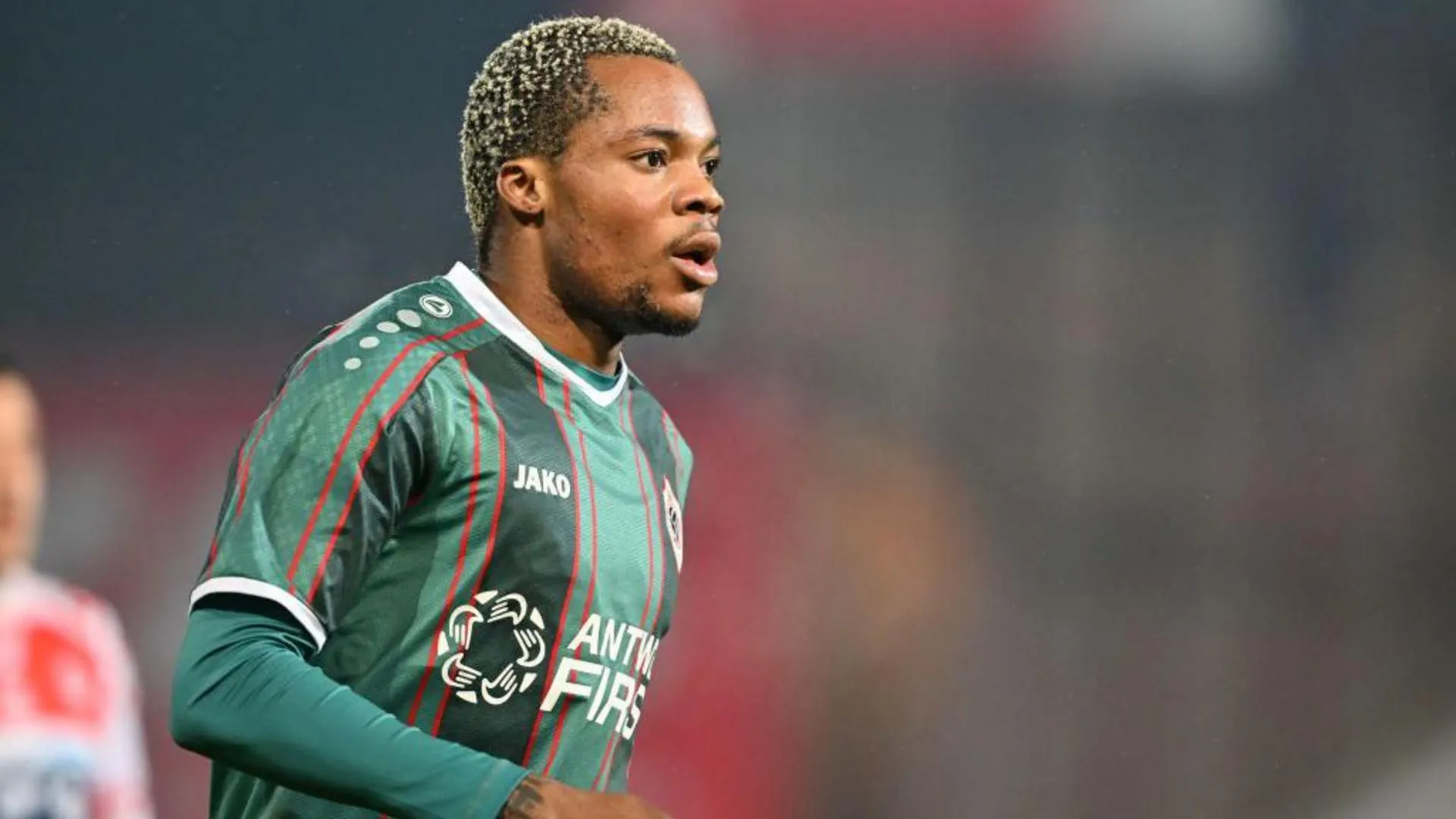 Nigerian winger Udoh dies aged 21