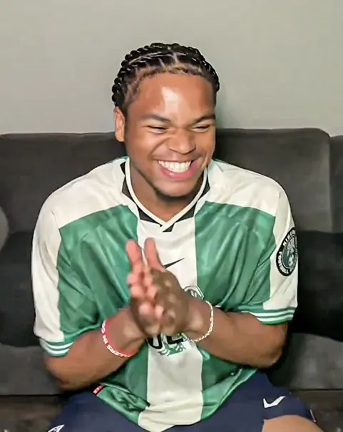 Liverpool Youngster Ngumoha Dorn Nigeria’s Iconic 1996 Jersey