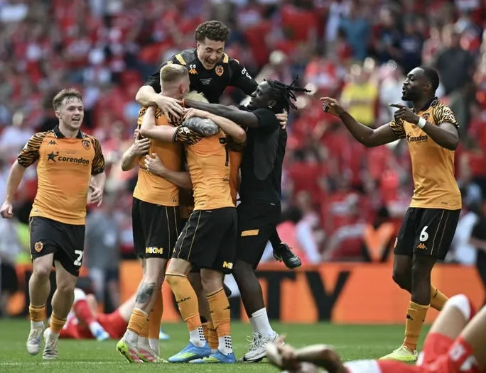 Ajayi Helps Hull City Secure EPL Promotion Ticket After 1-0 Win Against Middlesbrough